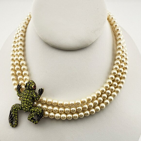 Heidi Daus Necklace Frog Toad Green Kissing Frog Pearl Crystal Triple Strand - Picture 1 of 15